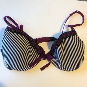 36C xhilaration bra